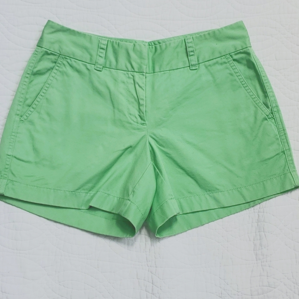 Vineyard Vines Green Shorts, Size 0